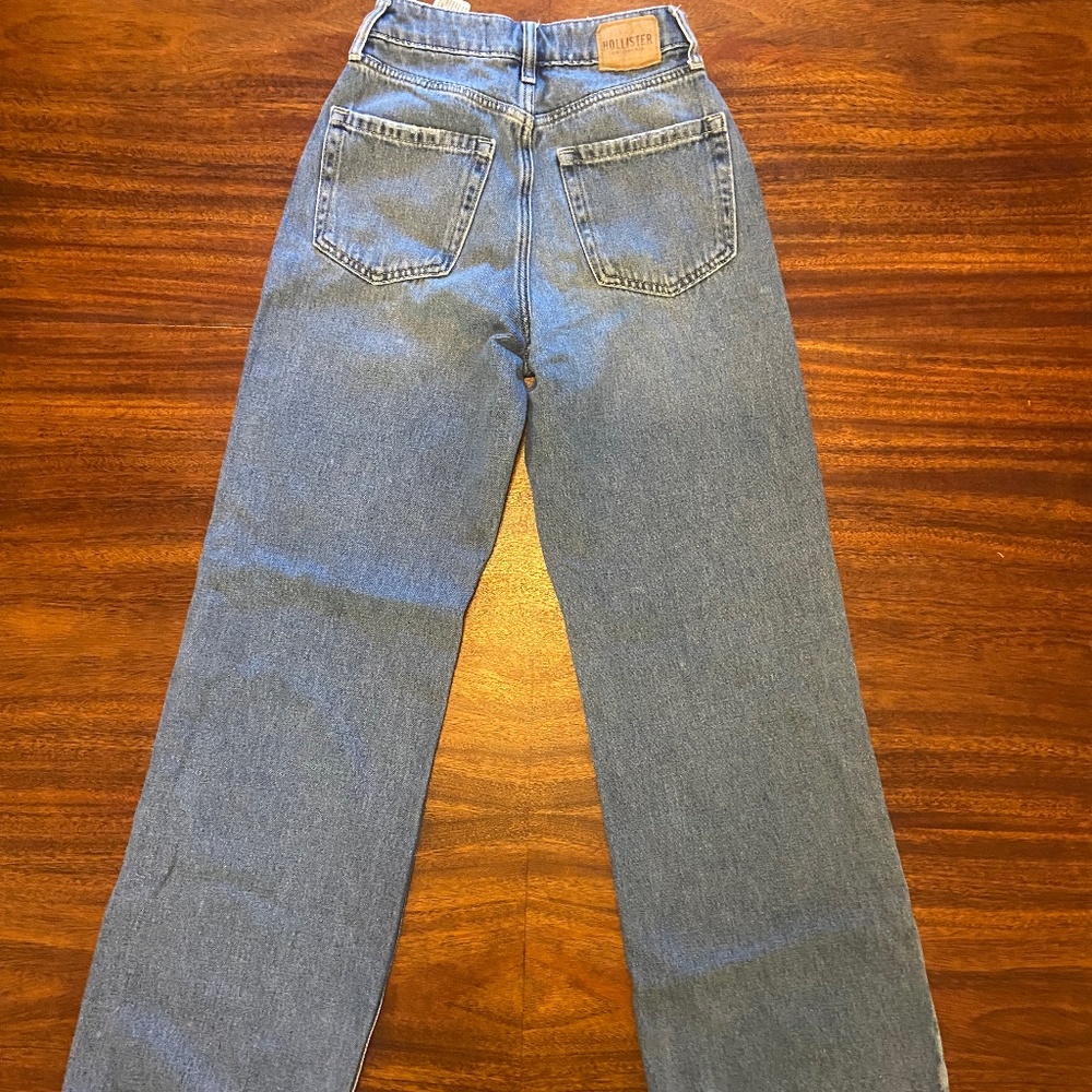 Hollister 000R w23R Ultra High-Rise Baggy